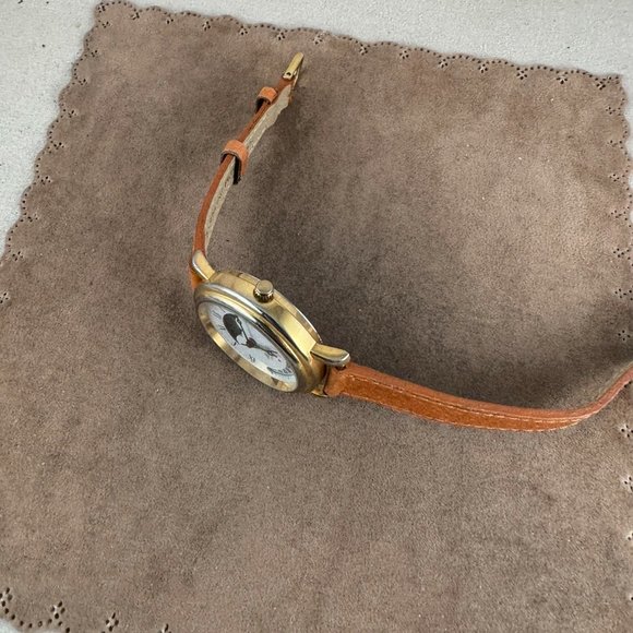 Michele Quartz Moon Phase Watch Gold face Roman Numerals - Picture 5 of 9